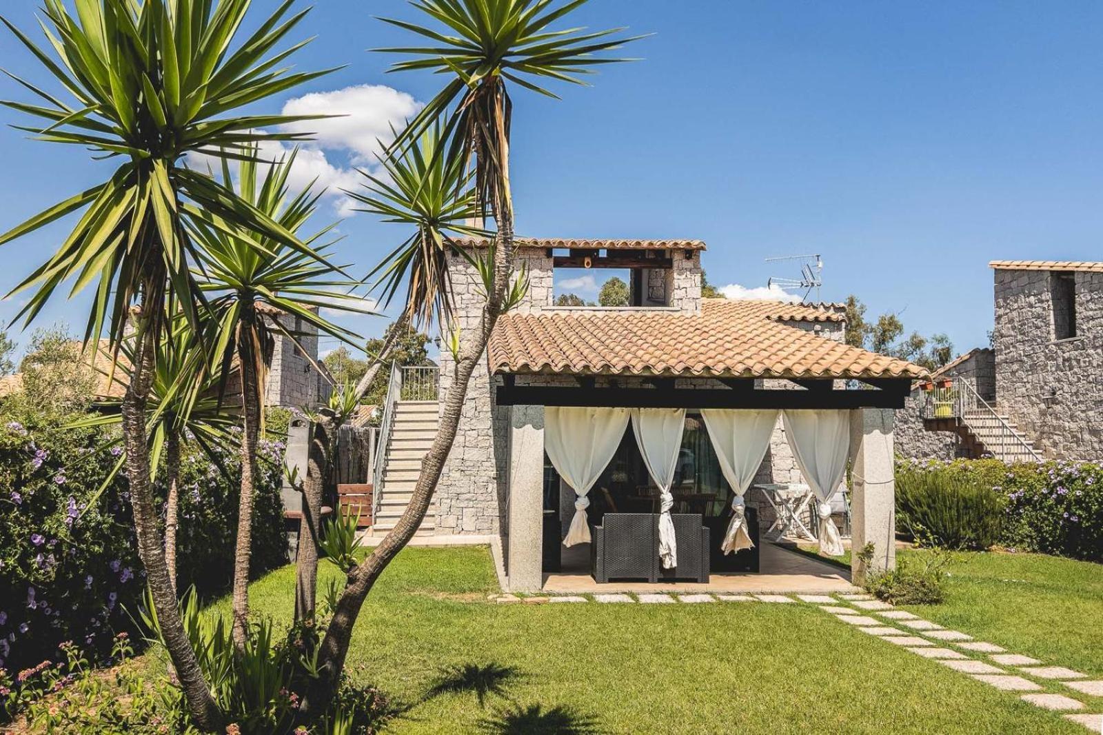 Villa Cala Sinzias Кастиадас Екстериор снимка